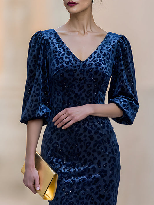Robe midi élégante en velours jacquard léopard