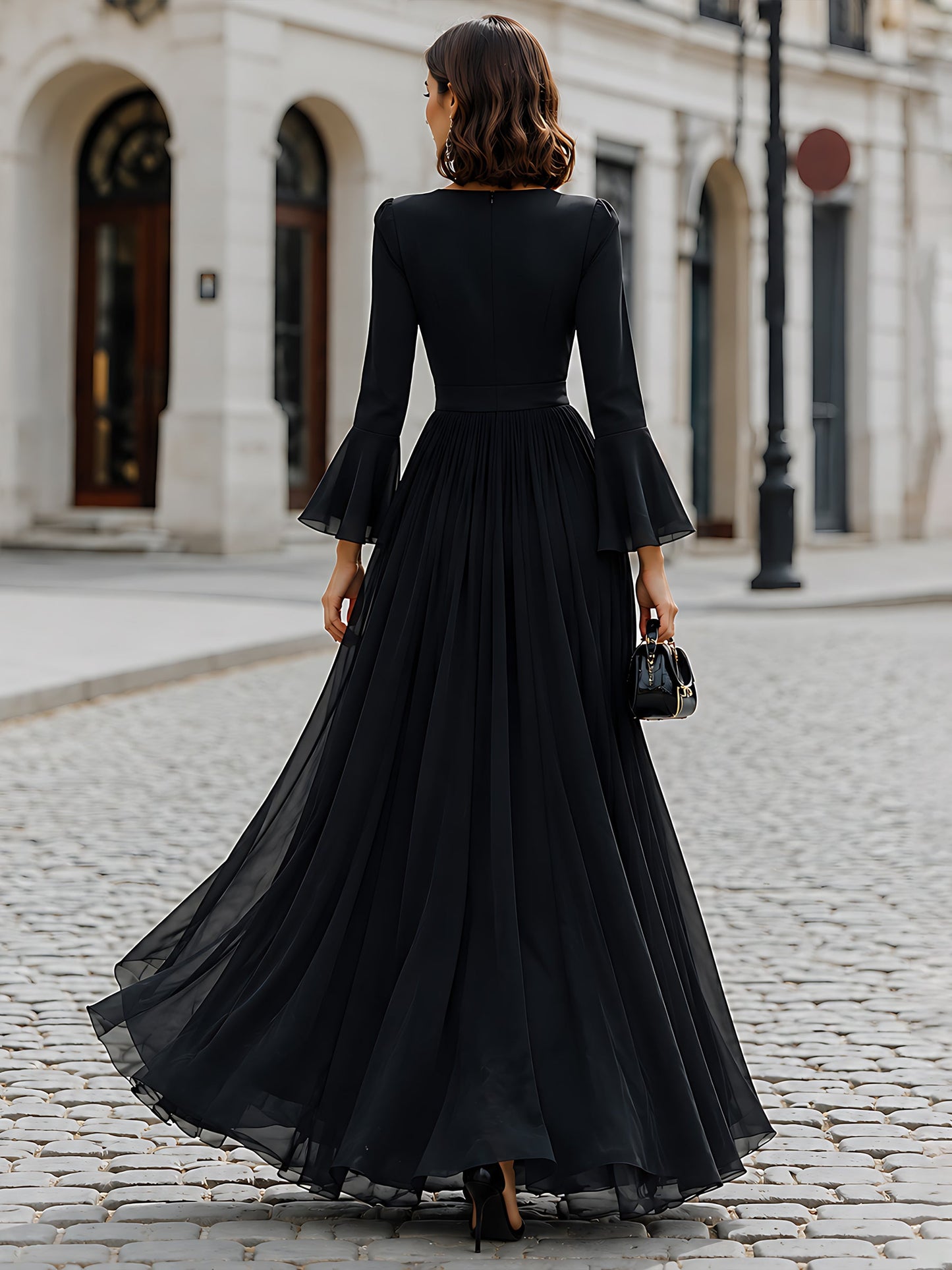 Flared-Sleeve Sweetheart-Neck Formal Maxi Dress