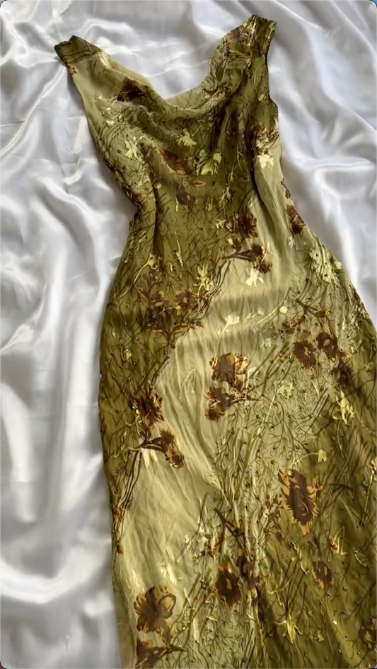 Lindo vestido de conto de fadas🧚🏻