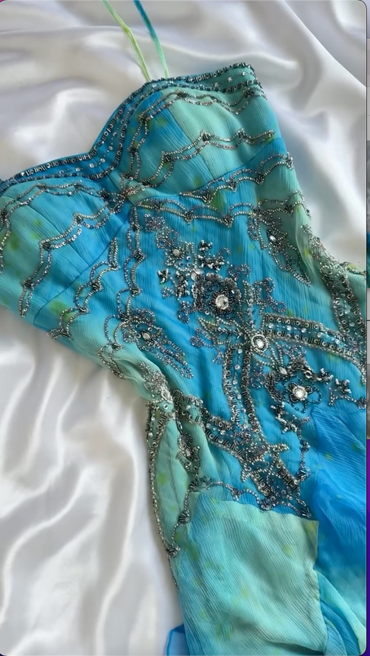 Lindo vestido de conto de fadas🧚🏻
