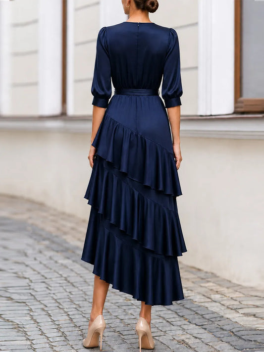 Robe midi asymétrique à volants étagés, col rond, taille à nouer