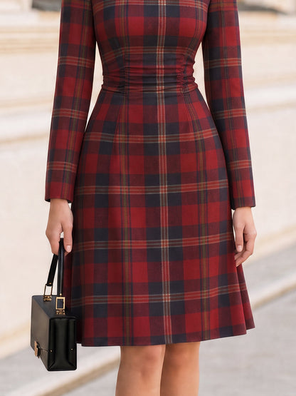 Round Neck Long Sleeve Waist Gathered A‐Line Midi Dress