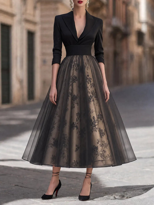 Robe midi en maille florale avec blazer élégant au décolleté en V profond