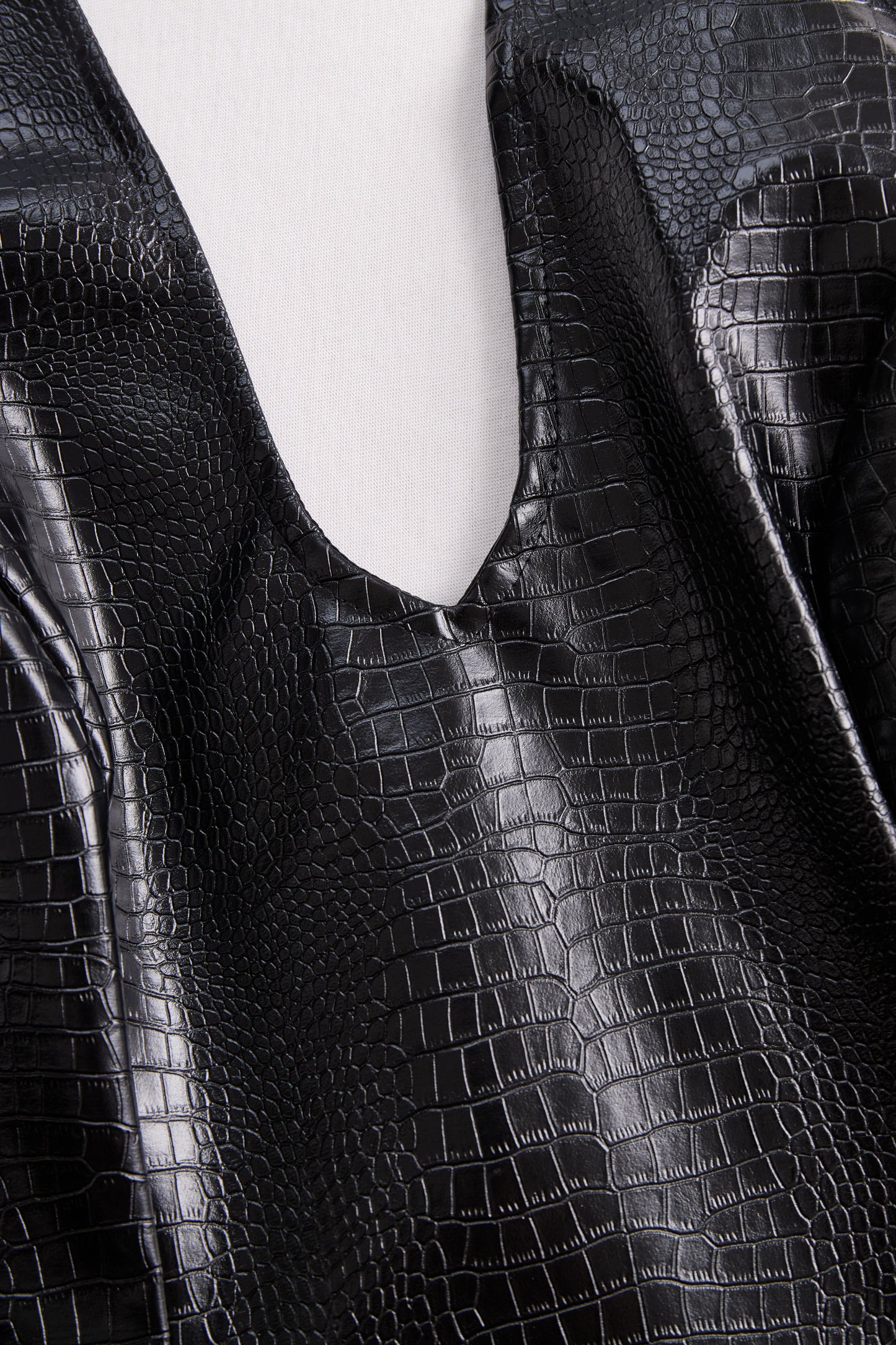 Chic Croc-Effect Faux Leather Halter Mini Dress