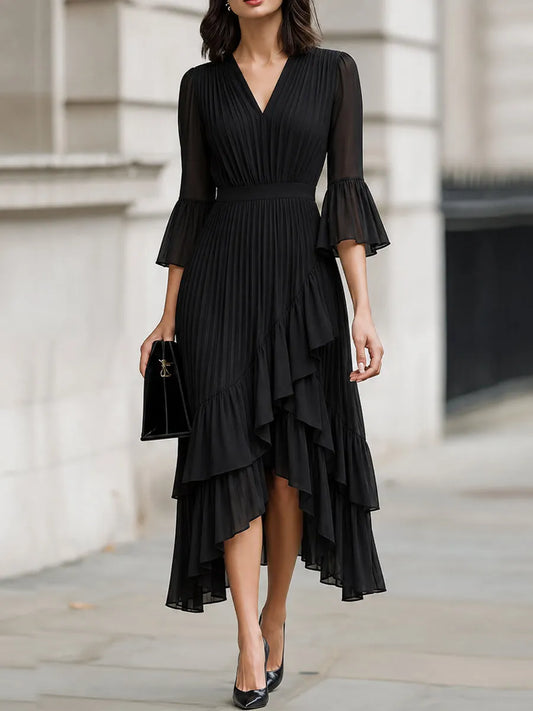 Robe midi en mousseline plissée avec décolleté en V et manches évasées 3/4
