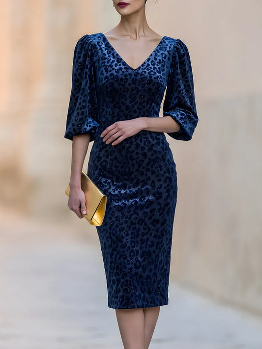 Robe midi élégante en velours jacquard léopard