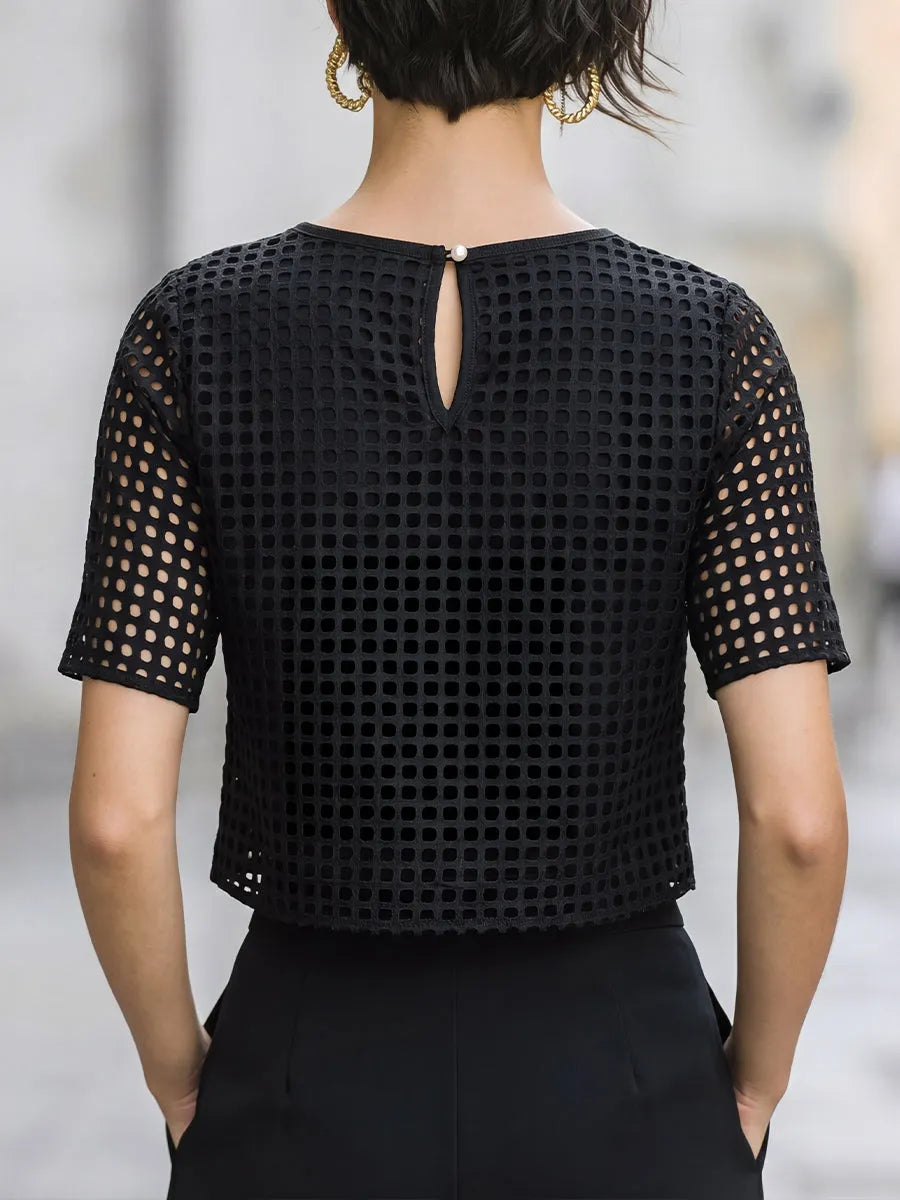 Black Short-Sleeve Textured Grid Crop Top