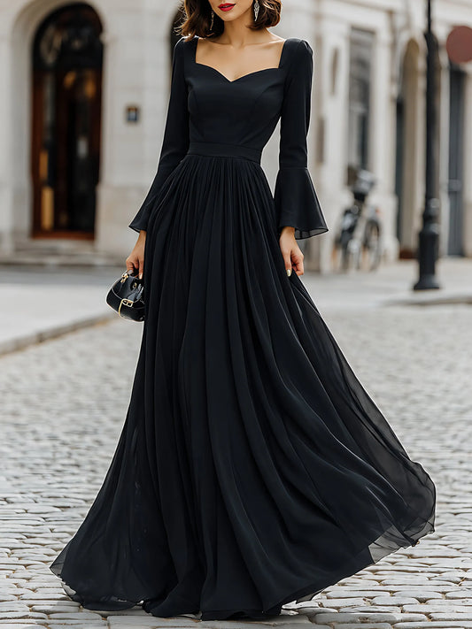 Robe longue de soirée à encolure cœur et manches évasées