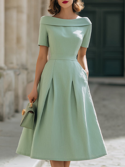 Robe midi évasée vert menthe à épaules dénudées et manches courtes, avec poches
