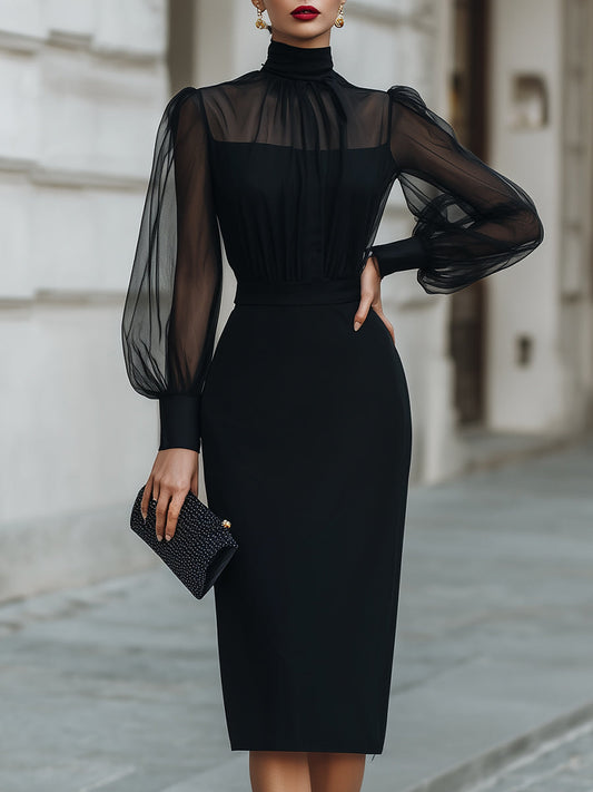 Robe midi ajustée à col montant et manches transparentes