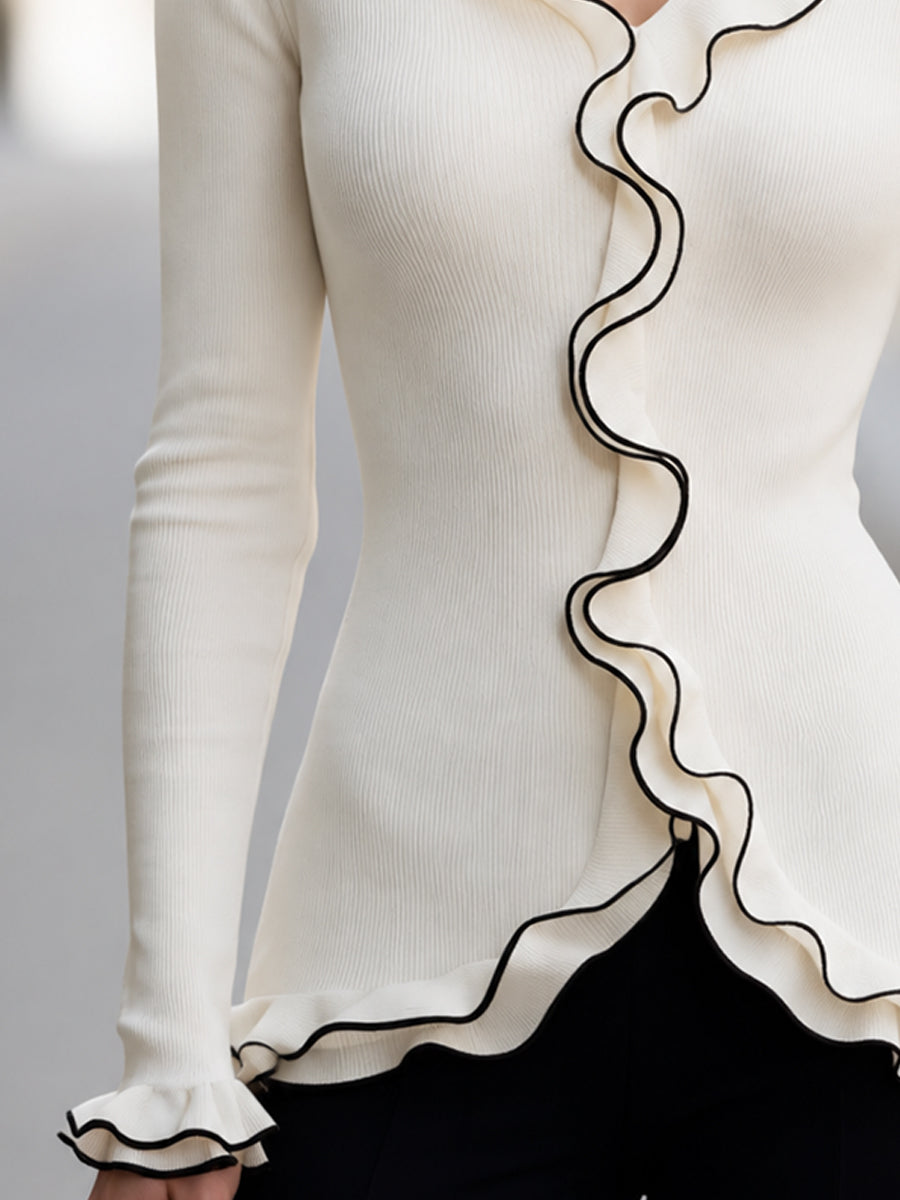 Contrast Ruffle V-Neck Knit Top