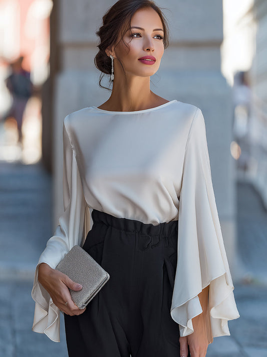 Blusa de Cetim Elegante com Decote Canoa e Manga Godê