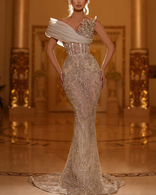 Vestido Sexy Bordado com Lantejoulas