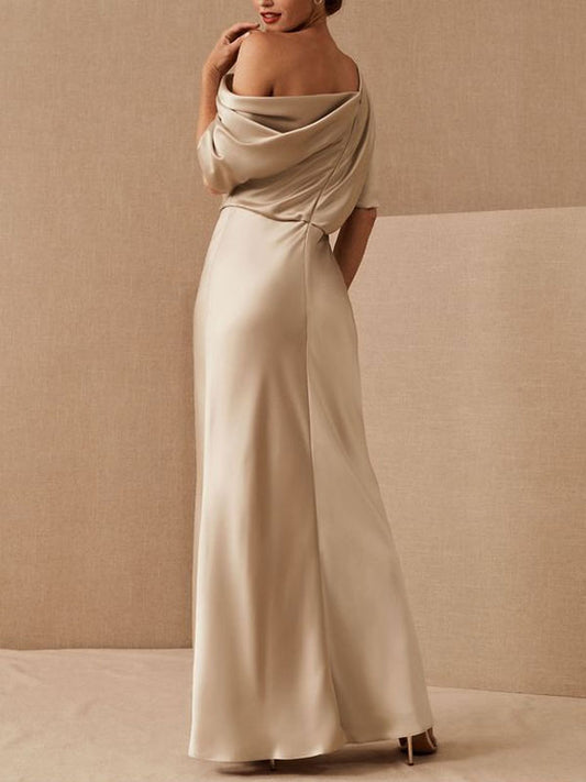 Robes élégantes en satin sans bretelles pour femmes