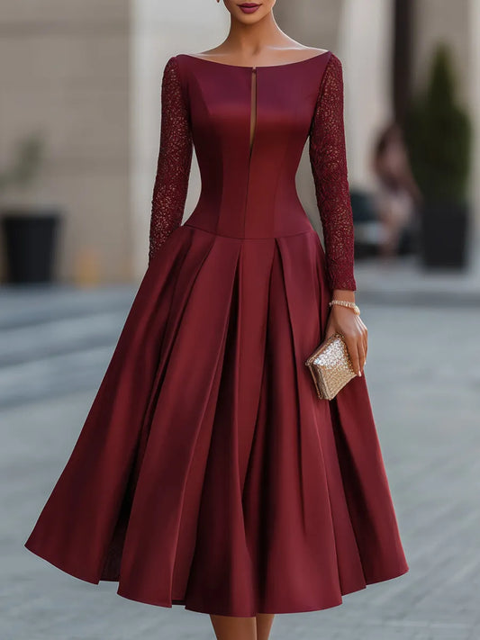 Vestido Midi de Cetim com Manga de Renda e Decote Canoa