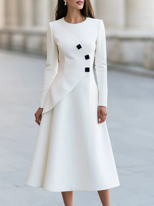 Robe midi trapèze asymétrique à boutons