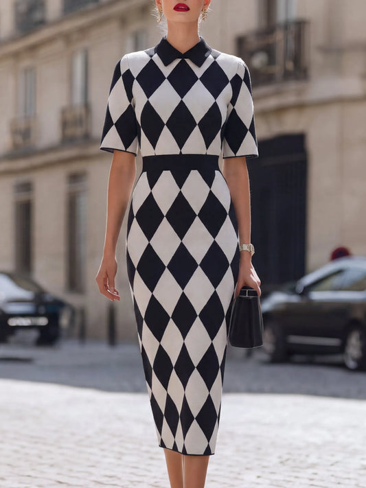 Robe midi à col montant en maille à motif argyle