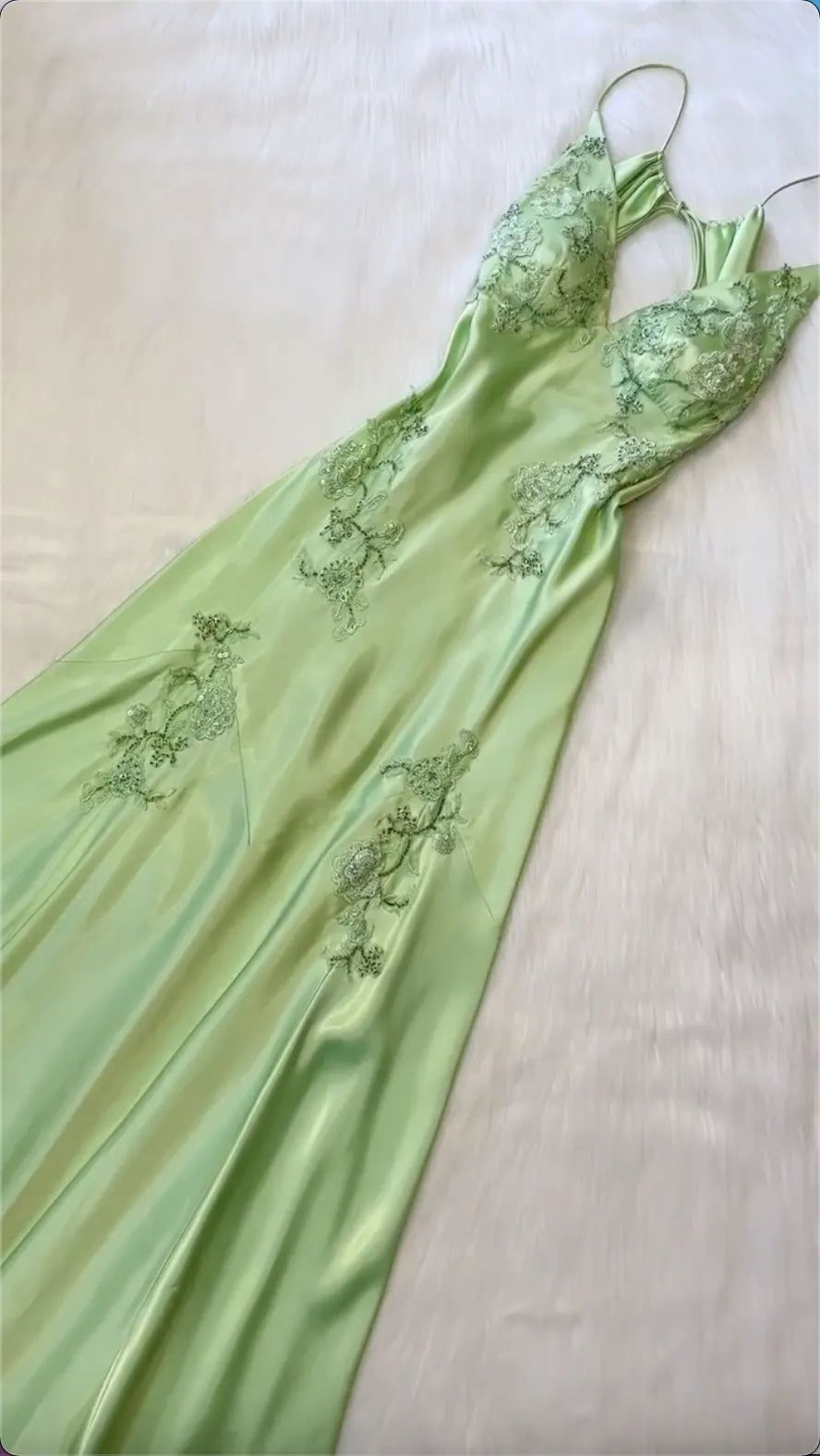 Beautiful fairytale dress🧚🏻