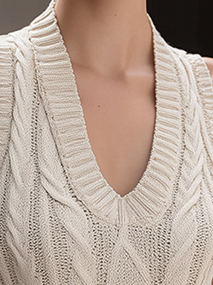 V-Neck Cable-Knit Sleeveless Fitted Sweater Top