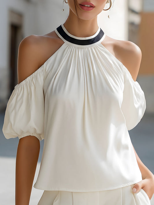 Blusa Frente Única Plissada com Ombros Vazados